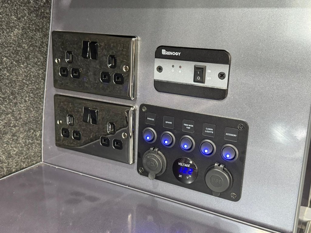 Used Volkswagen Transporter 2024 for sale - 76962335: Photo 47