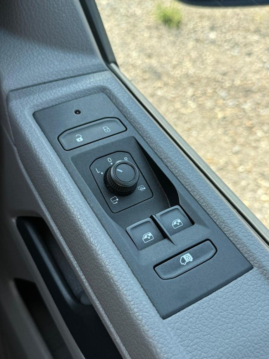 Used Volkswagen Transporter 2023 for sale - 76962315: Photo 31