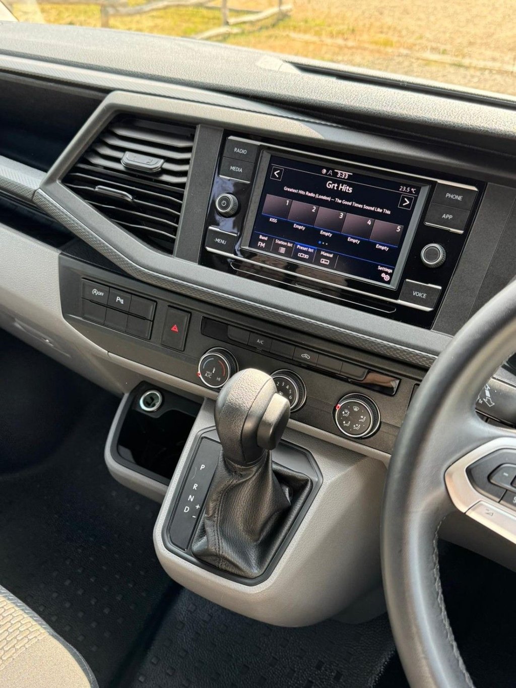 Used Volkswagen Transporter 2023 for sale - 76962315: Photo 32