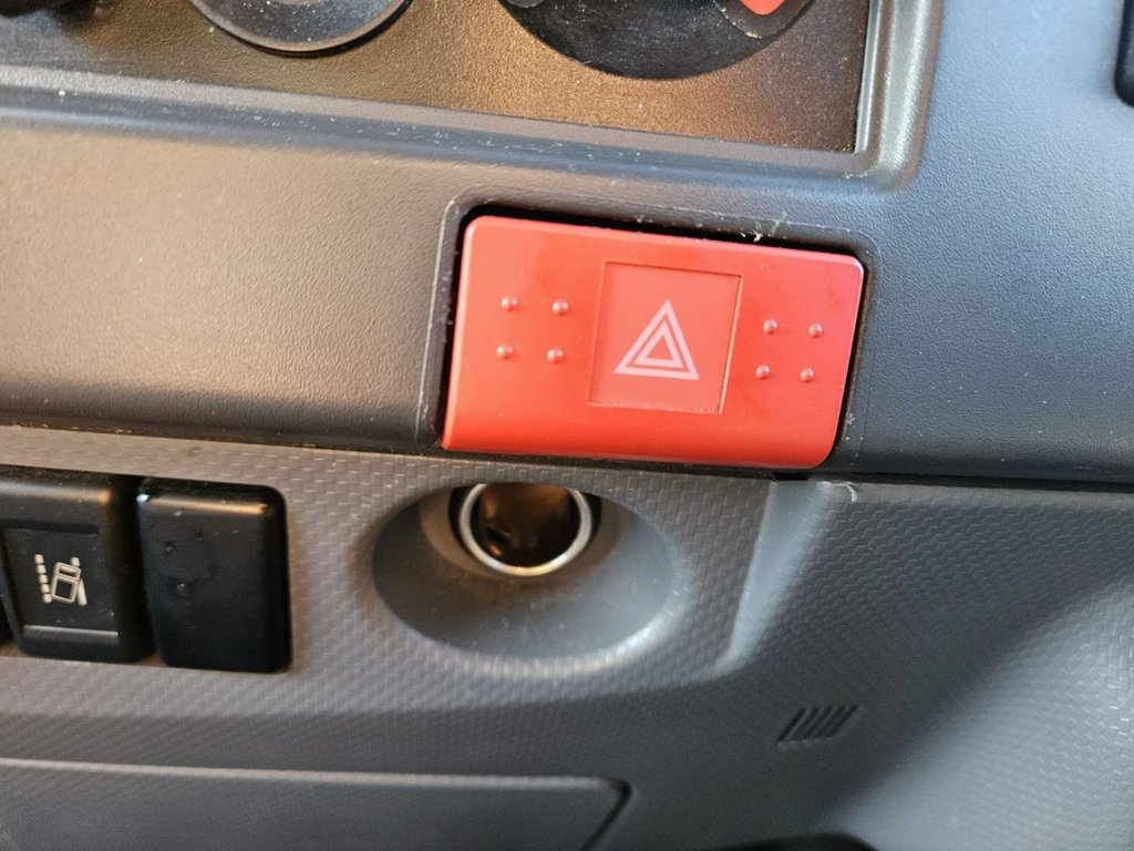 Used Isuzu Forward 2018 for sale - 76962237: Photo 19