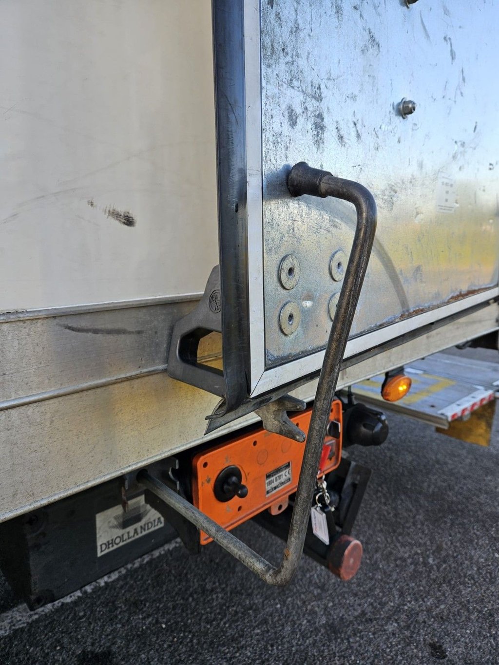 Used Isuzu Forward 2018 for sale - 76962237: Photo 40