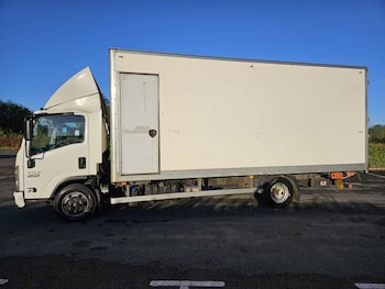 Used Isuzu Forward 2018 for sale - 76962237: Photo