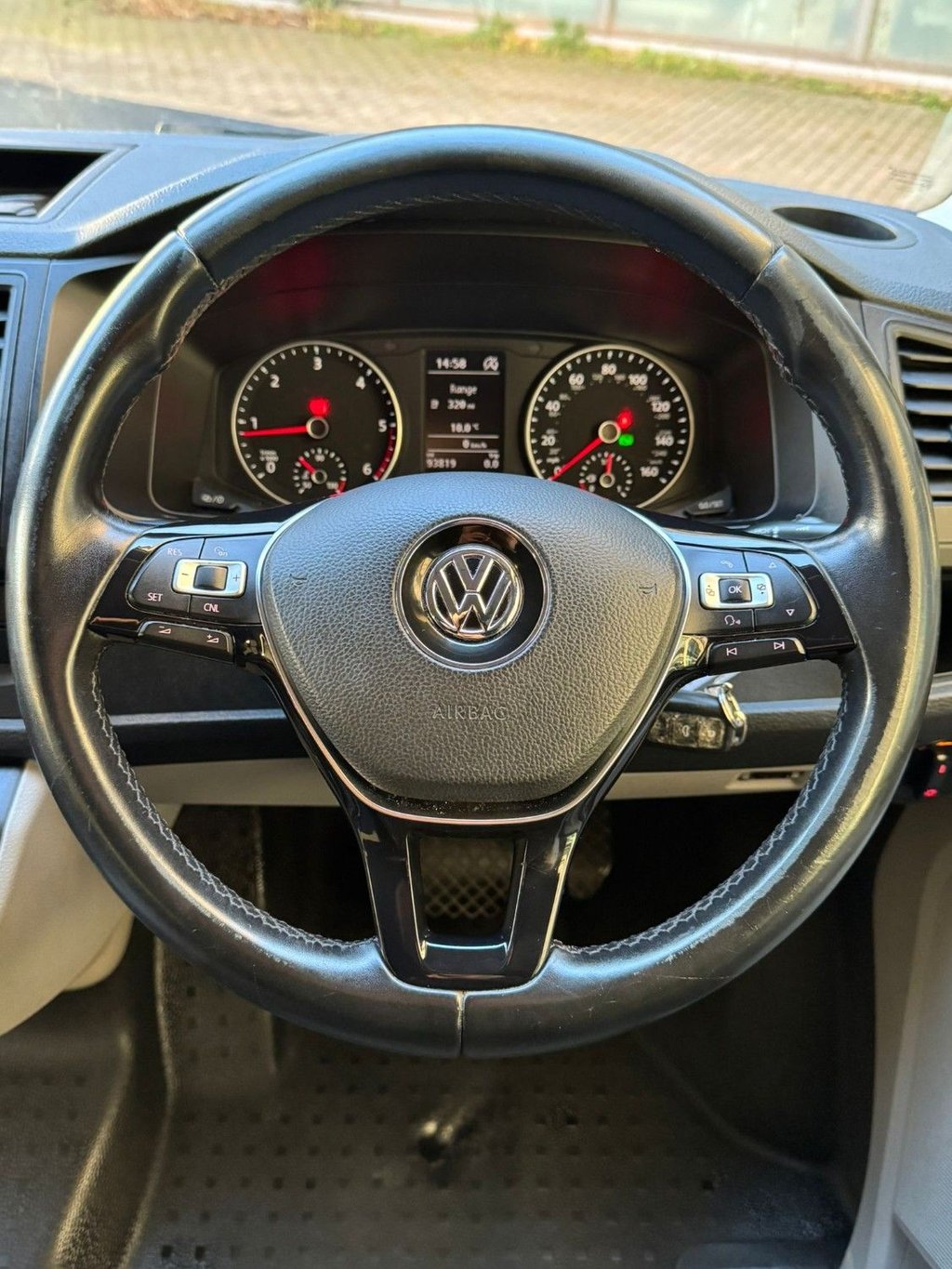 Used Volkswagen Transporter 2019 for sale - 77188802: Photo 12