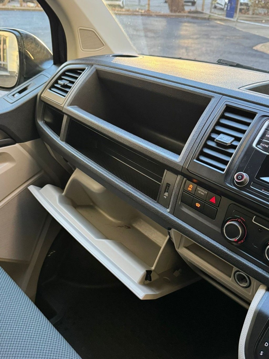 Used Volkswagen Transporter 2019 for sale - 77188802: Photo 23