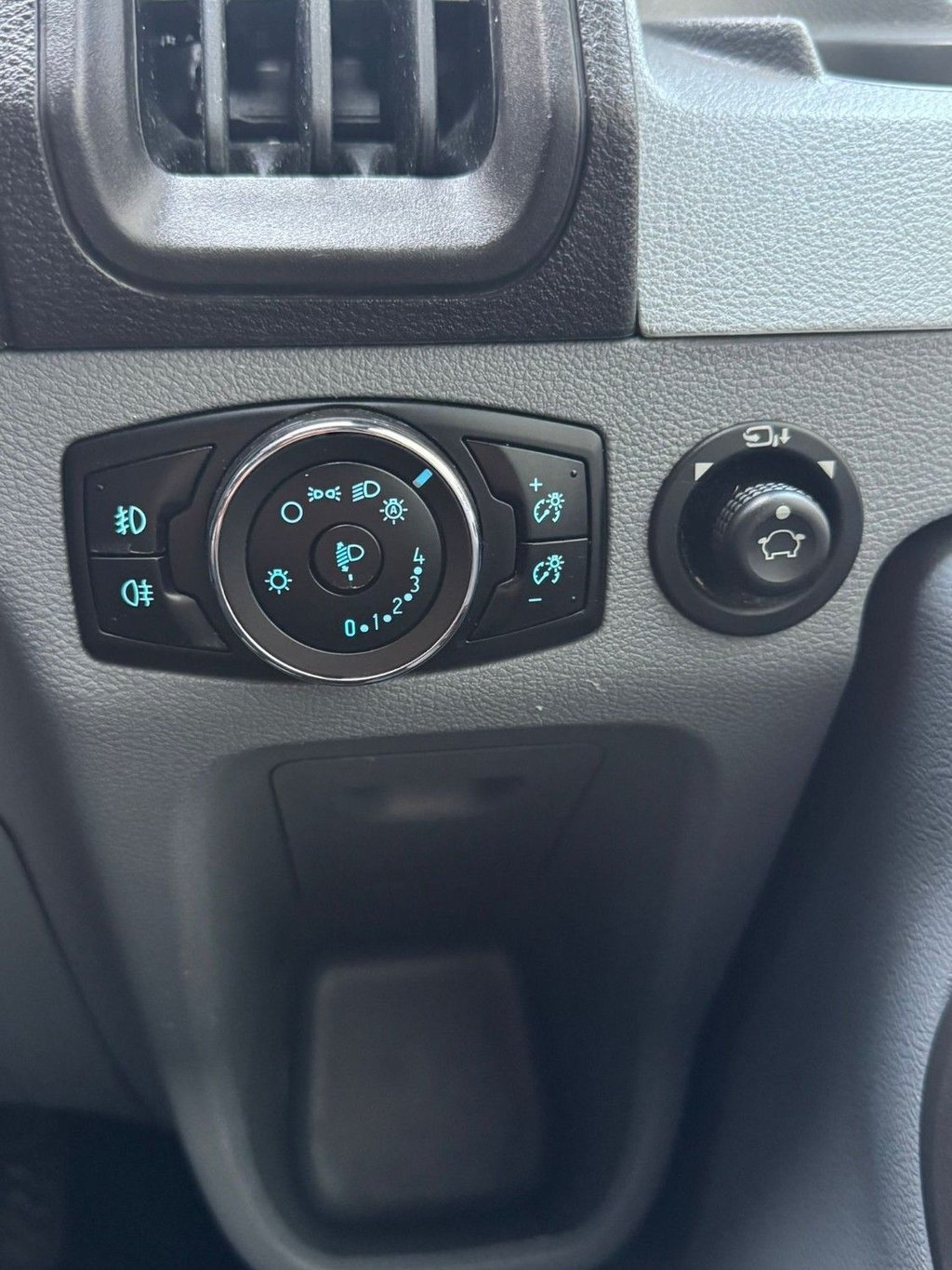 Used Ford Transit 2016 for sale - 76962150: Photo 24