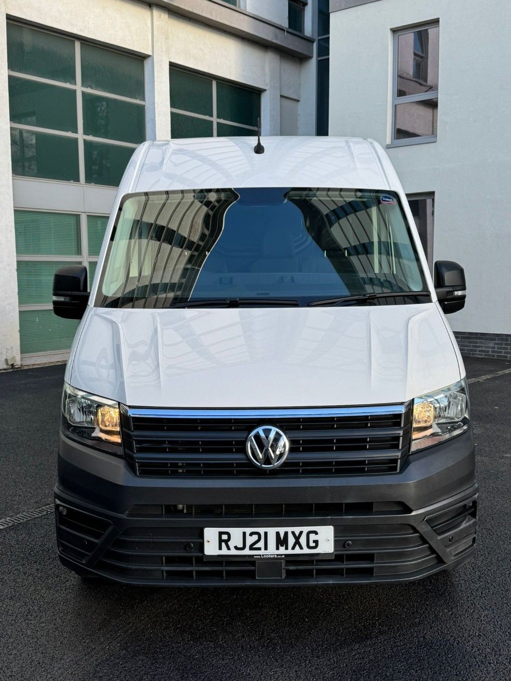 Used Volkswagen Crafter 2021 for sale - 76962251: Photo 2