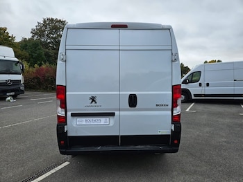 Used Peugeot Boxer 2023 for sale - 76223381: Photo