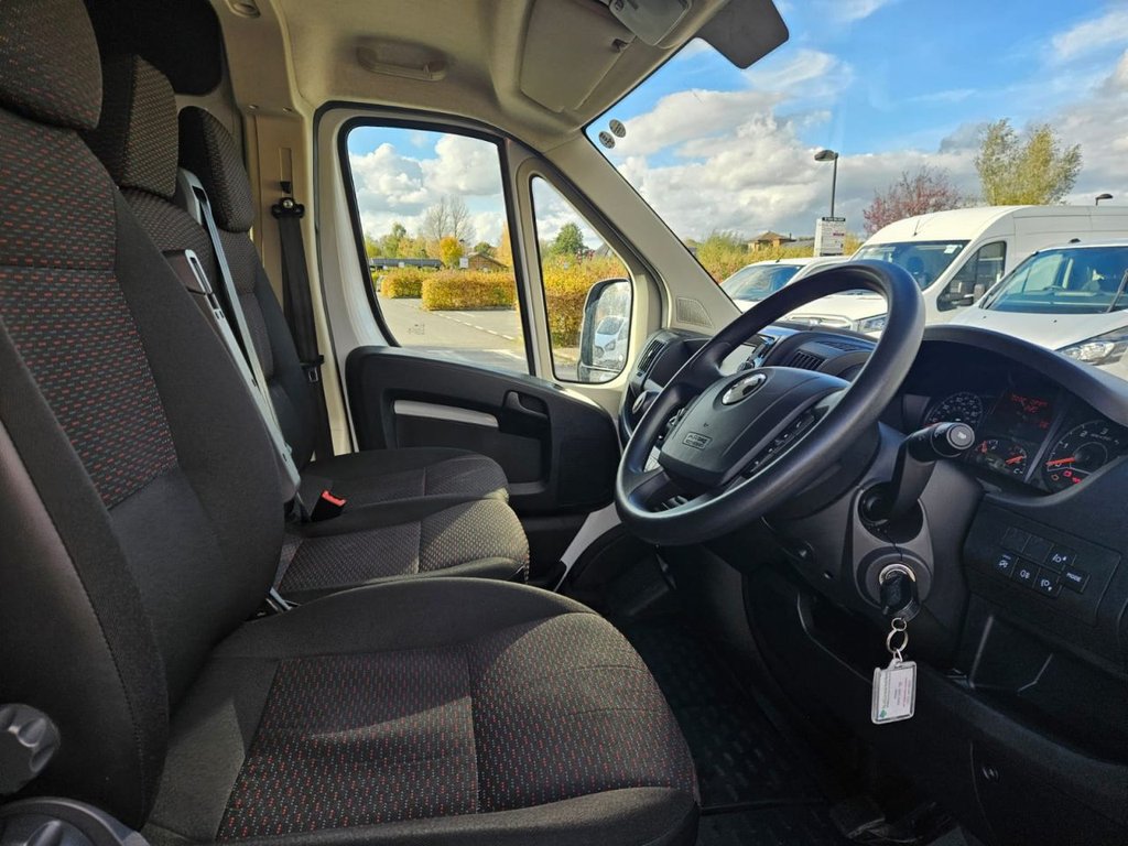 Used Vauxhall Movano 2023 for sale - 76962295: Photo 10