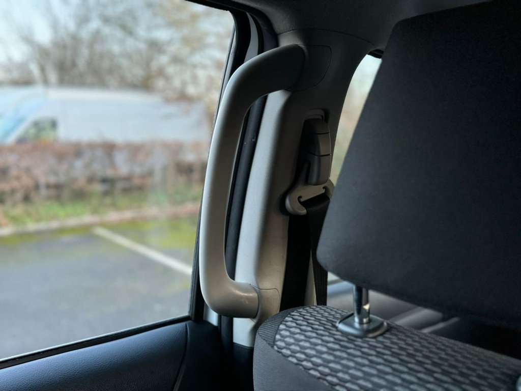 Used Toyota Hilux 2020 for sale - 76962253: Photo 26