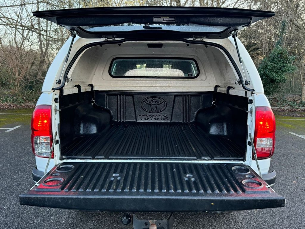 Used Toyota Hilux 2020 for sale - 76962253: Photo 8