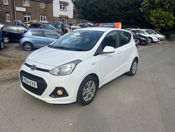 Used Hyundai i10 2014 for sale - 79656136: Photo