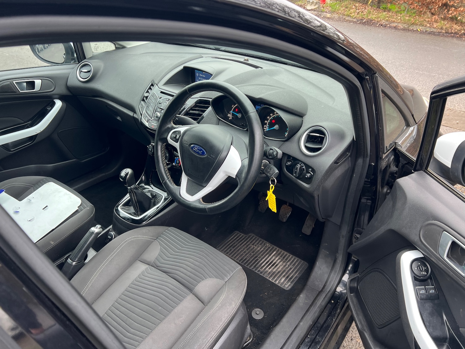 Used Ford Fiesta 2015 for sale - 77631338: Photo 4