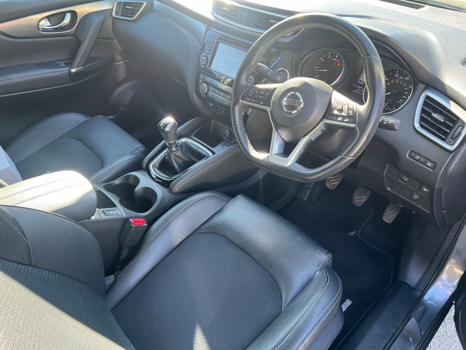 Used Nissan Qashqai 2018 for sale - 77942195: Photo 15