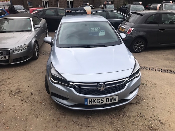 Used Vauxhall Astra 2015 for sale - 76093578: Photo 1
