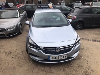 Used Vauxhall Astra 2015 for sale - 76093578: Photo