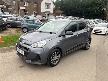 Used Hyundai i10 2018 for sale - 77820026: Photo