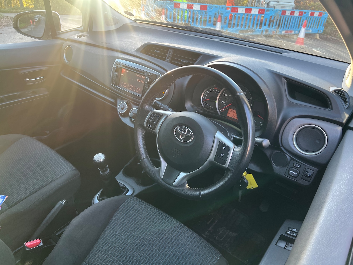 Used Toyota Yaris 2012 for sale - 76717627: Photo 5