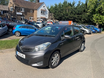 Used Toyota Yaris 2013 for sale - 79010523: Photo