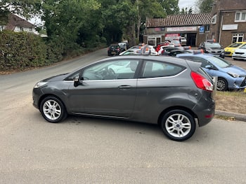 Used Ford Fiesta 2016 for sale - 79724653: Photo