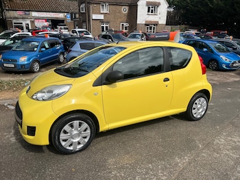 Used Peugeot 107 2010 for sale - 79579092: Photo