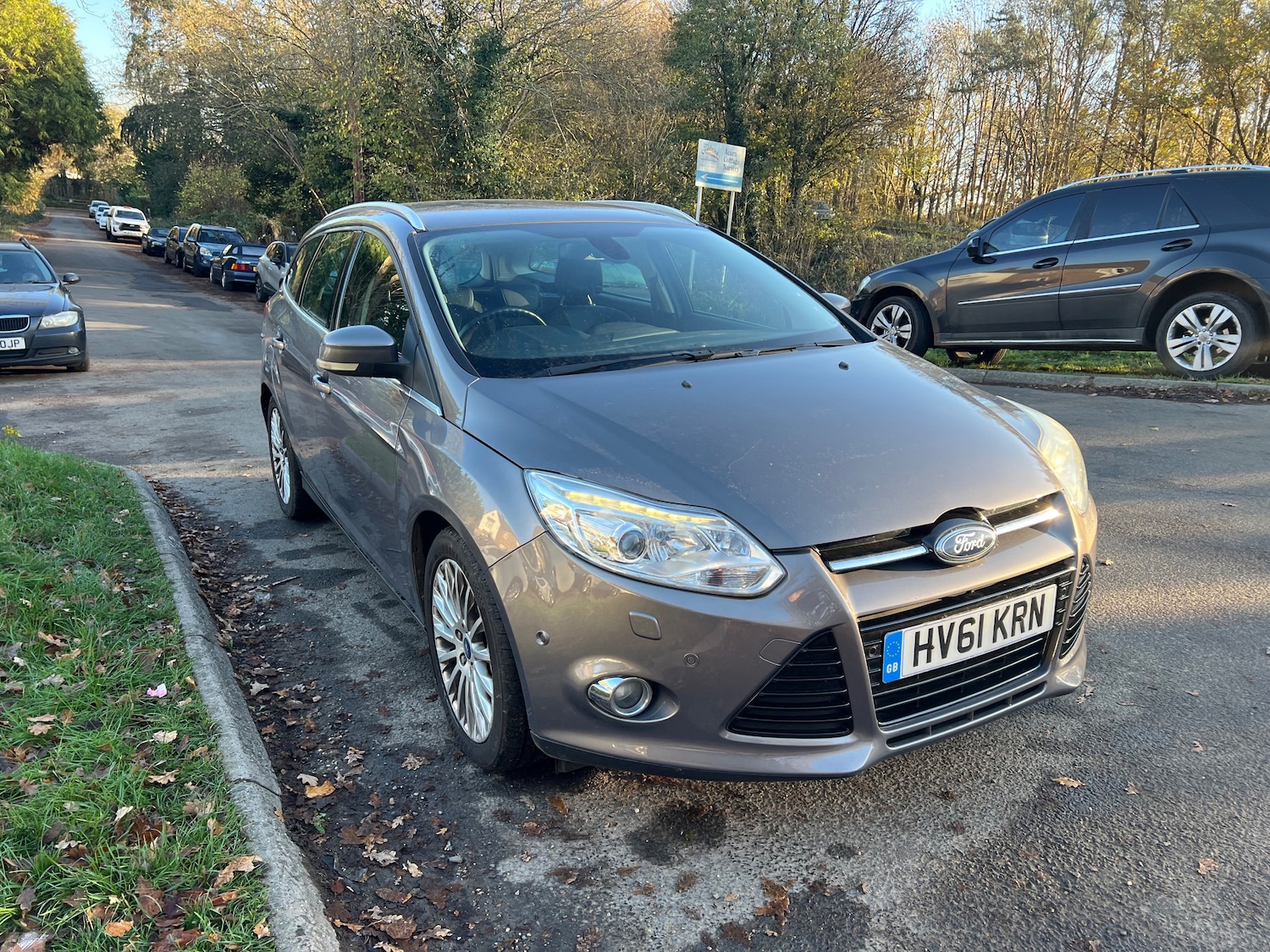 Used Ford Focus 2011 for sale - 76653930: Photo 3