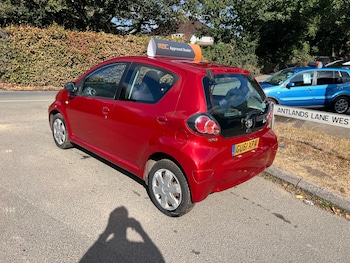 Used Toyota AYGO 2011 for sale - 79606025: Photo