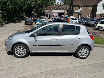 Used Renault Clio 2009 for sale - 78840680: Photo