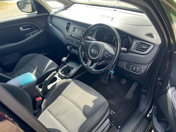 Used Kia Carens 2015 for sale - 78554318: Photo