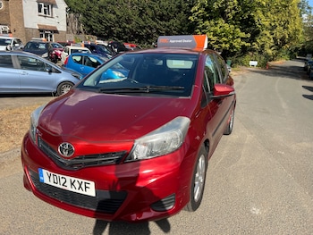Used Toyota Yaris 2012 for sale - 79567605: Photo