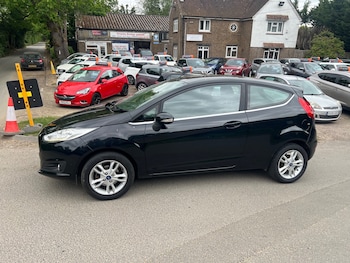 Used Ford Fiesta 2016 for sale - 78494124: Photo