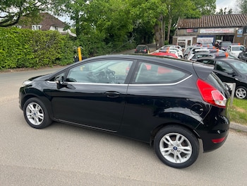 Used Ford Fiesta 2016 for sale - 78494124: Photo
