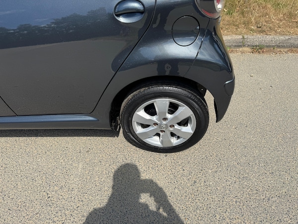 Used Toyota AYGO 2011 for sale - 75366168: Photo 10