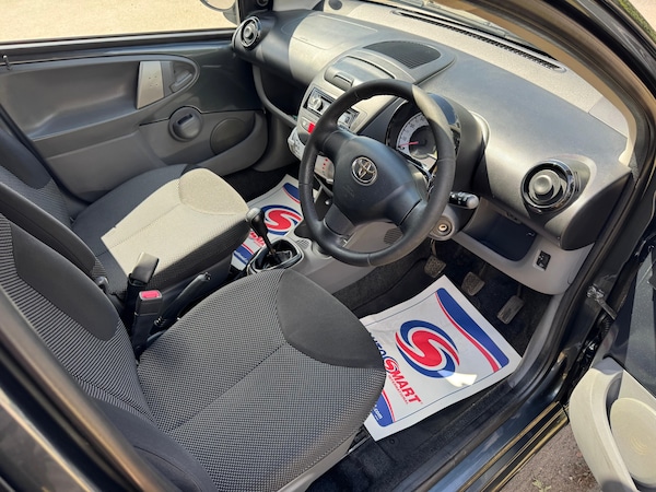 Used Toyota AYGO 2011 for sale - 75366168: Photo 13