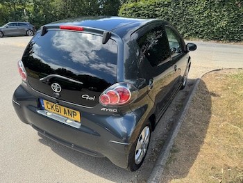 Used Toyota AYGO 2011 for sale - 75366168: Photo