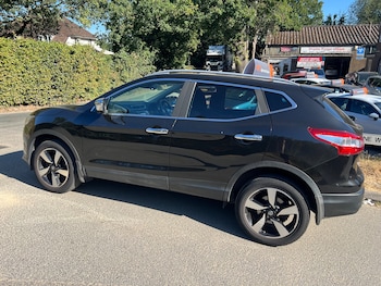 Used Nissan Qashqai 2015 for sale - 79463021: Photo