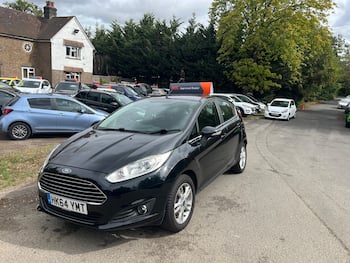 Used Ford Fiesta 2015 for sale - 79749977: Photo