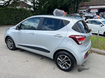 Used Hyundai i10 2018 for sale - 78811850: Photo
