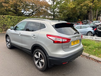 Used Nissan Qashqai 2017 for sale - 76429513: Photo