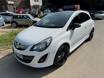 2014 (64) - 1.2 16V Limited Edition Hatchback 3dr Petrol Manual Euro 5 (85 ps)