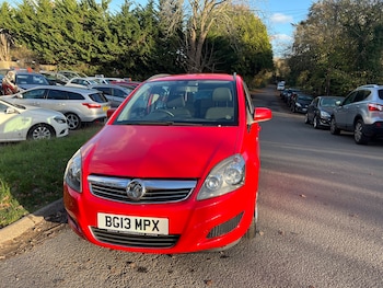 2013 (13) - 1.6 16V Exclusiv MPV 5dr Petrol Manual Euro 5 (115 ps)