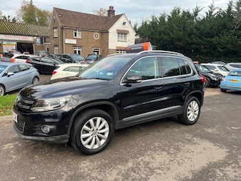 Used Volkswagen Tiguan 2015 for sale - 76474874: Photo
