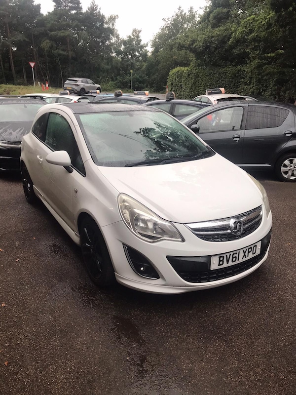 Used Vauxhall Corsa 2011 for sale - 75038917: Photo 1