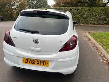 Used Vauxhall Corsa 2011 for sale - 75038917: Photo
