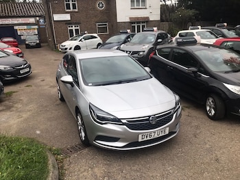 Vauxhall - Astra