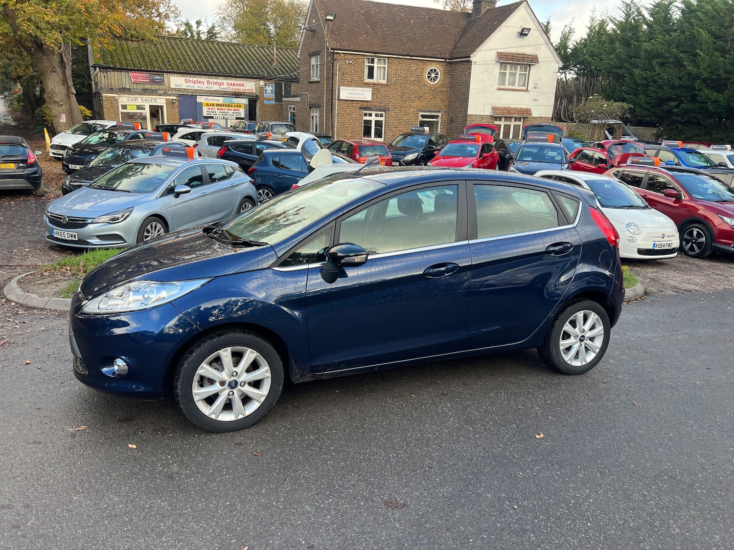 Used Ford Fiesta 2011 for sale - 76508847: Photo 2