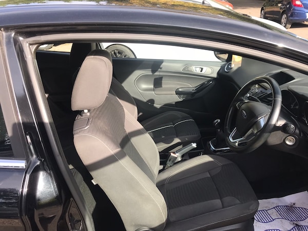 Used Ford Fiesta 2015 for sale - 76022141: Photo 12