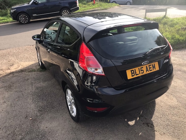 Used Ford Fiesta 2015 for sale - 76022141: Photo 4