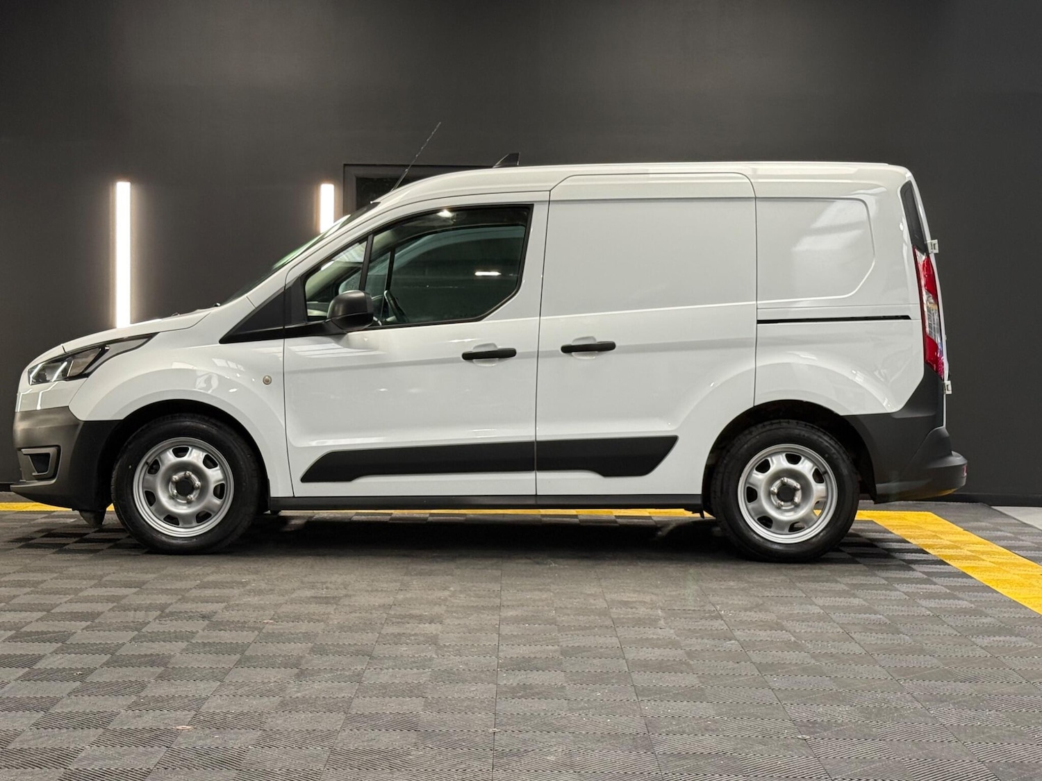 Used Ford Transit Connect 2021 for sale - 78034348: Photo 5
