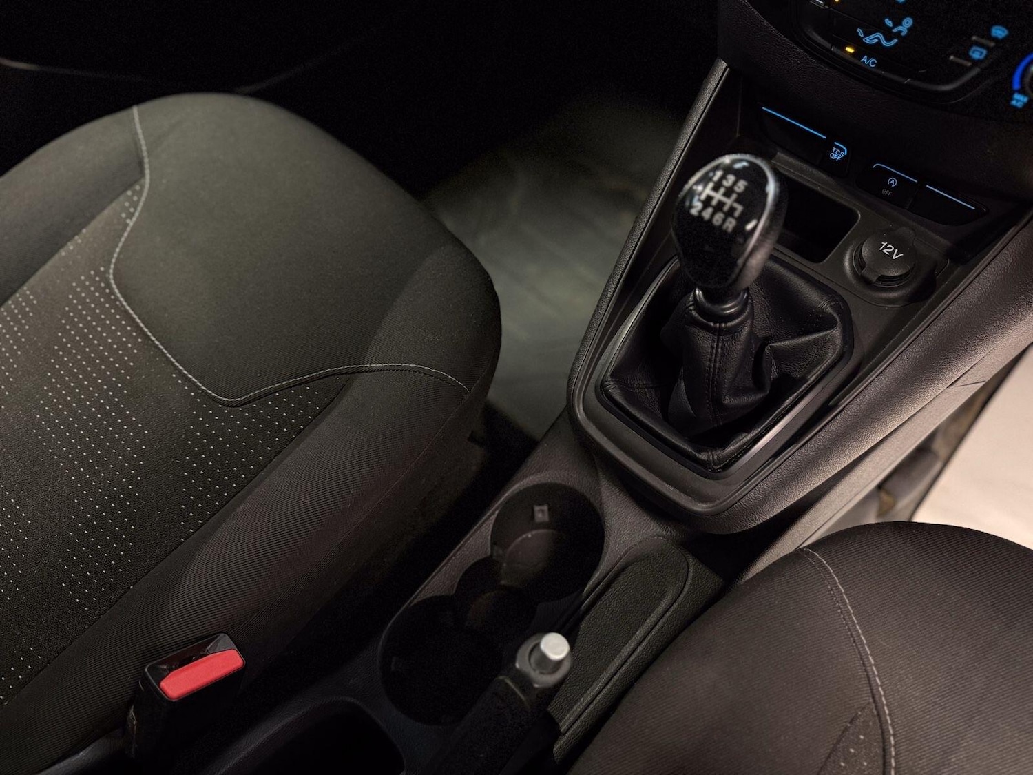 Used Ford Transit Courier for sale - 77267635: Photo 10