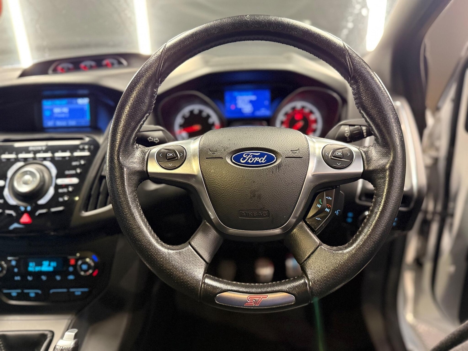 Used Ford Focus 2013 for sale - 76989100: Photo 18